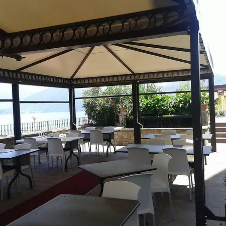 Del Rosmunda Hotel Clusane